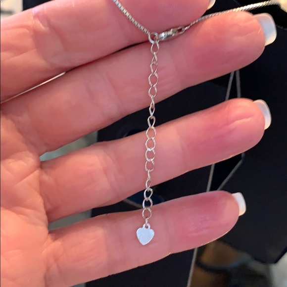 Jewelry - Picture 5 of 5